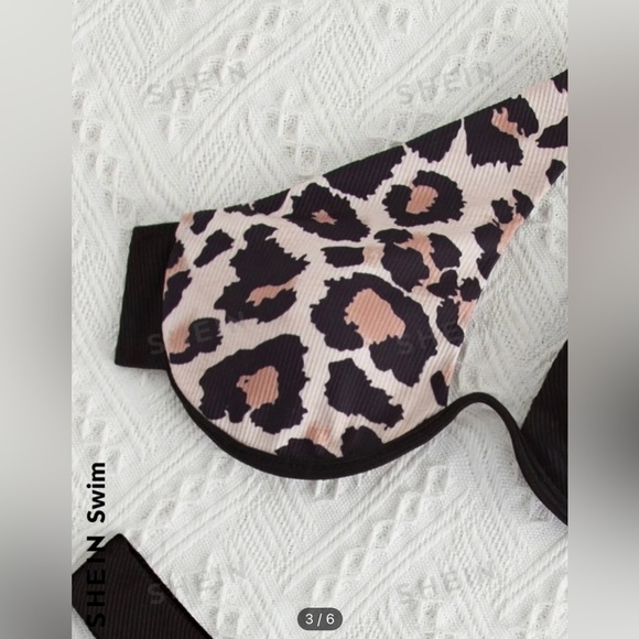 Cheetah print and black bikini set - Picture 4 of 9